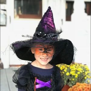 Meet your Posher, Debra